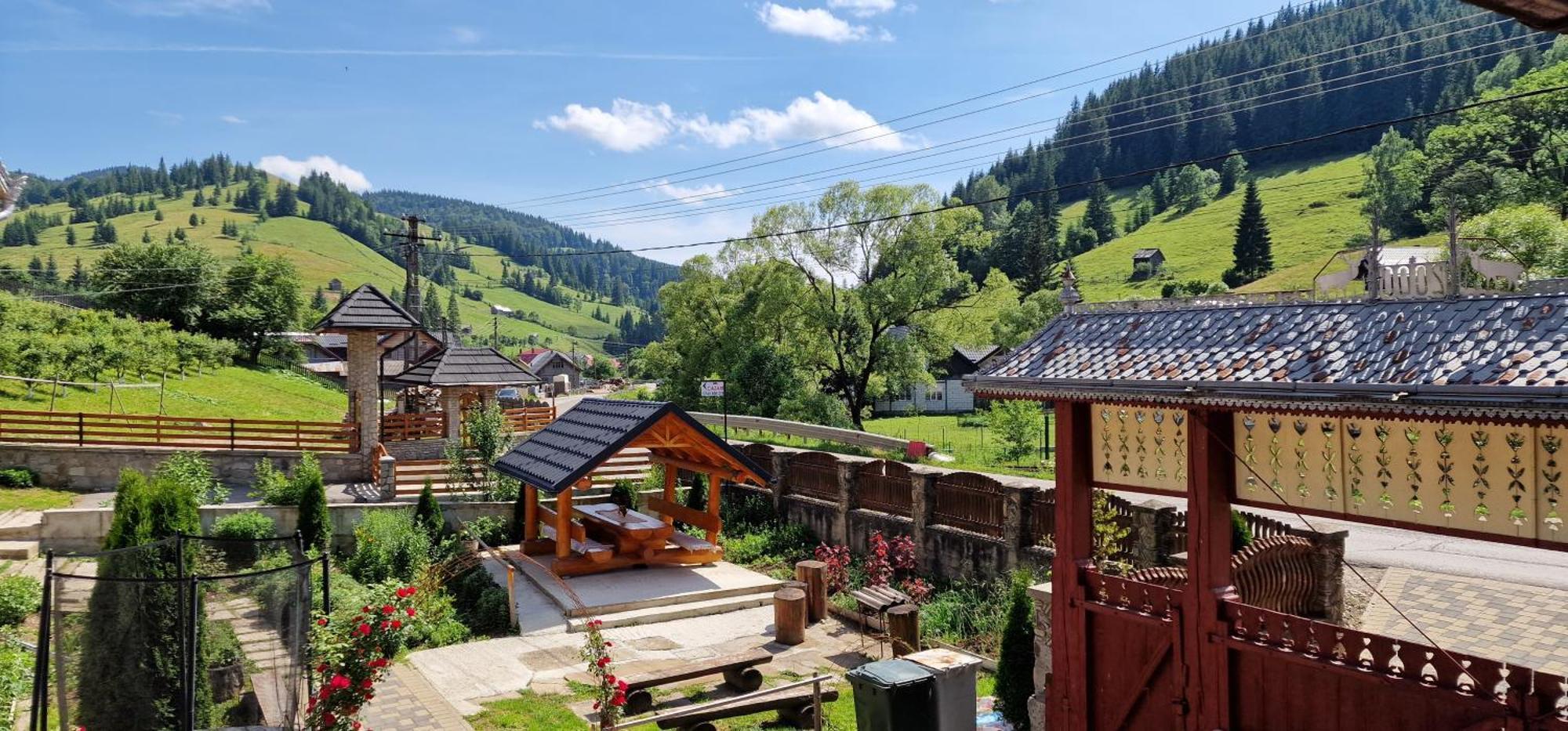Casa Agroturistica Tarancuta Din Vatra Moldovitei Hotel Kültér fotó